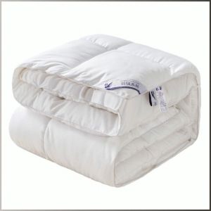 ผ้านวมเครื่องนอน หรูหรา น้ำหนักเบา ผ้านวม การล่มสลายที่ประณีต ล็อคความอบอุ่น ไส้ขนห่านคุณภาพสูง