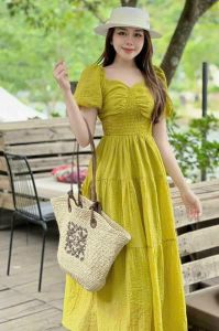 Đầm thời trang nữ mặc đi chơi chất lụa 100D cổ vuông tay búp phồng nhún eo váy xoè maxi dài qua gối 4 màu QC