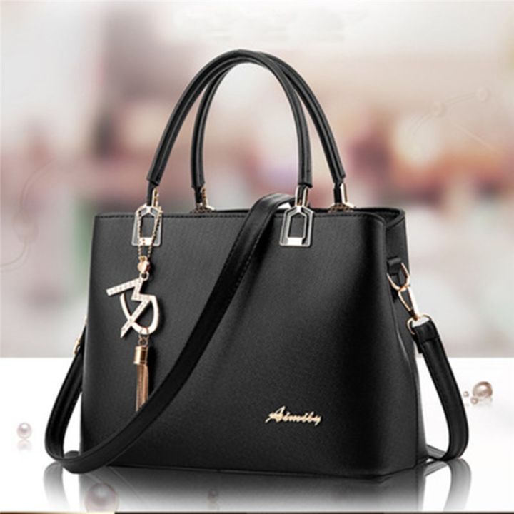 Ladies fashion clearance handbags