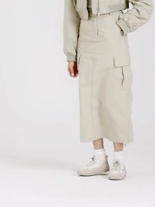 Giày thể thao đế bằng siêu hot cho nữ giày tập thể dục mẫu mới mùa xuân đạp một chân nhẹ nhàng giày rèn luyện đạo đức đế mềm cổ điển