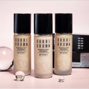 Bobbi Brown Weightless Skin Foundation Font de teint SPF15 PA++ 30ml
