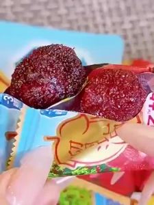 100g冻杨梅果干蜜饯果干梅子Frozen Waxberry Preserved Fruits Plums with Sweet and Sour Taste dried fruits