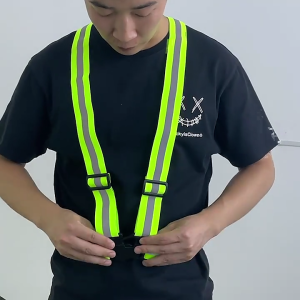 เสื้อกั๊กนิรภัยสำหรับเด็กผู้ใหญ่เสื้อแจ็กเก็ตเด็กเสื้อสะท้อนแสงเสื้อกั๊กสะท้อนแสงสำหรับโรงเรียนกลางแจ้ง