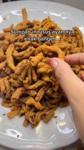 USUS AYAM CRISPY HALAL 250gr DAUN JERUK BANYAK RASA KERIPIK USUS