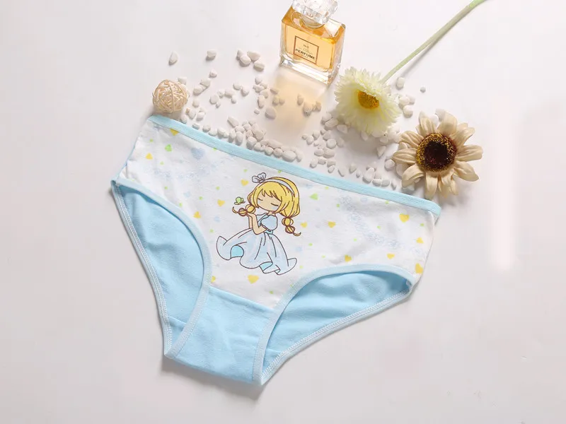 SMY 4 PCS Cotton baby Briefs Cute Cartoon Printed kids panties For 2-12Yrs Teens  Girl Panties