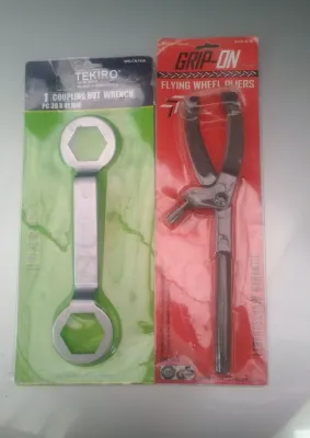 KUNCI TREKER TAHANAN CVT GRIP ON+ PEMBUKA MUR KOPLING CVT TEKIRO 39-41MM