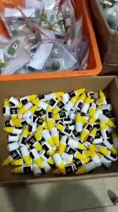 GÀ LỎN LẺN CỰ YẾU NHÁT NGƯỜI