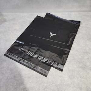 POLYMAILER SF HITAM 25x35 ISI 100 LEMBAR / Poly Amplop Lem Seal Black Color GLOSSY Plastik Packing