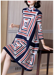 [Chất lượng Nova] Miyake tính khí cao cấp Váy Xếp Li❤Mùa xuân năm mới nửa cổ cao thời trang giảm tuổi váy chữ A dài trung bình