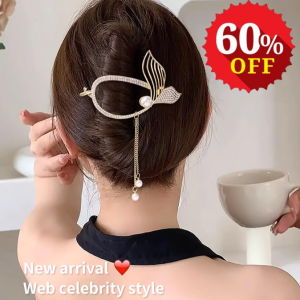 Caiti022 Hair Clips: Haute Coiffure & Versatile Hair Accessories