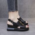 [Kasut Raya 2026]Fashion Platform Wedge Sandals Outdoor Peep Toe Sandal for Ladies. 