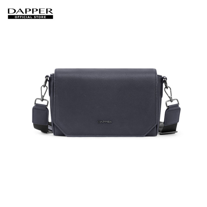 DAPPER กระเป๋าสะพาย Essential Flap Crossbody Bag สีเทาเข้ม | Lazada.co.th