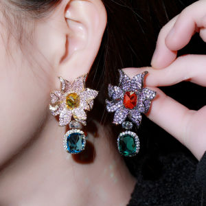 Seภาพเสมือนจริงประดับเพชรสังเคราะห์ขนาดเล็กวินเทจสําหรับสุภาพสตรี SE349