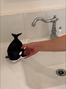 Creative Bathroom Soap Dish with Cartoon Whale Tray Draining Easy to Install Quick Drainage