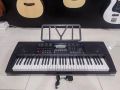 Davis D-629 61-Keys Piano-Keyboard with Touch Response. 
