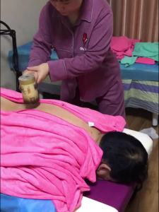 同款排寒祛湿7厘米陈年2号大艾条特大雷火灸艾灸柱加粗特大号医用Perenggan yang sama: 7 cm sejuk dan lembap berumur No. 2 jalur moxa besar moxibustion api guruh yang lebih besar lajur moxibustion dan perubatan tambahan besar yang berani