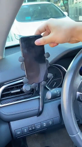 Universal Car Phone Mount Rotatable Arm against Shake Designs Car Phone Holder Stable Phone Holder Universal Vent Mount