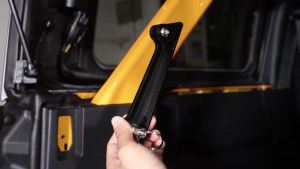OnlyF U JeCar Car Fire Extinguish Holder Adjustable Bottle Mount For Ford Bronco 2021 UP / For Jeep Wrangler TJ JK  JL Car Accessories Z4K2H