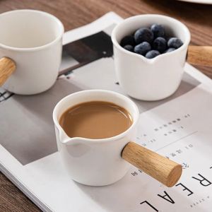 Mangkuk Saus Mangkok Susu Gelas Takar Ceramic Milk Jug Espresso Measuring Cup Wooden Handle