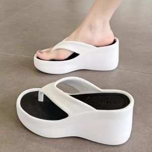 [Free Shipping] WomenS High-Heeled Flip-Flops Thick-Soled Open-Toe Sandals Suitable For Showering With A Wedge Heel Black Beach-Friendly Soft Non-Slip And With A Soft Non-Slip Sole