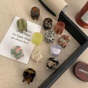 NCUMBE สง่างามเรียบหรู มีสไตล์ หวานหวานแหววว ชุดคลุมศีรษะ กิ๊บติดผมเด็กผู้หญิง คลิปปูผม คลิปฉลามขนาดเล็ก ผ้าโพกศีรษะ ตัวอักษรสำหรับเด็ก คลิปผมเกาหลี กิ๊ปหนีบผมอาซีเตท จับผมผู้หญิง