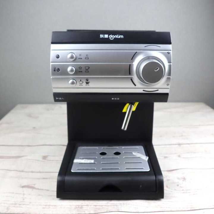 Donlim Mesin Kopi Semi Automatic Espresso Coffe 20 Bar DL-KF6001