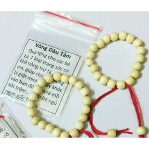 Vòng Dâu Tằm Cho Bé - Vòng Đeo Tránh Gió Khi Ra Ngoài Giúp Bé Hết Khóc Đêm Giật Mình Mang Lại Sức Khỏe Cho Bé