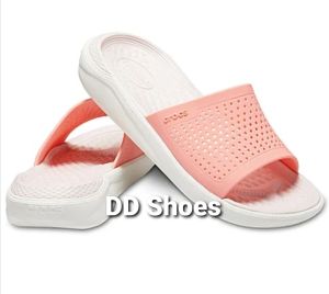 Crocs LiteRide Slide รองเท้าแตะสวม รองเท้าผู้หญิง&ผู้ชายใส่สวยใส่สบาย ใช่ดี ใช่ทน ทันสมัยกำลังฮิต รองเท้าเพื่อสุขภาพ เบา นุ่ม ถนอมเท้า ด