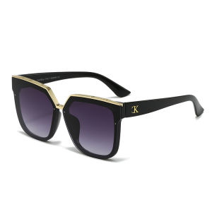 UV400 Vintage Sunglasses Women and Men Fashion Square Sun Glasses Female Frame Retro  Shades