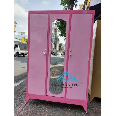 Tủ sắt quần áo 3 cánh 1m2x1m8 màu hồng miễn phí giao hàng lắp ráp tận nơi tại Hồ Chí Minh xưởng nhà bao giá tốt