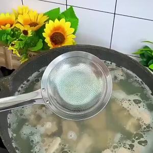 304 Stainless Steel Fine Mesh Skimmer Spoon – Oil-Frying Filter Scoop Kitchen Flour Sieve & Hot Pot Foam Strainer-152c4c8b