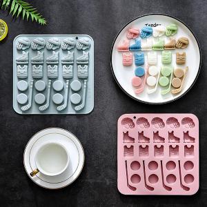 GC🍜🍅🌶 Hockey sô cô la khuôn 27 sâu răng Hockey Thể Thao Silicone kẹo khuôn Hockey Jersey Giày trượt Puck dính Mũ bảo hiểm Ice Cube khuôn