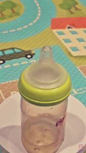 จุกนม เด็กทารก รุ่นคอกว้างแบบเดียวกับพีเจ้น จุกนมคอกว้าง (รุ่น SML ไหล) และ ( XL ไม่ดูดไม่ไหล) TTTYU Baby Shop