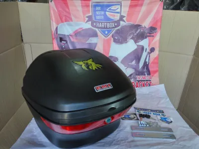 BOX MOTOR TOURING KMI 301 COCOK UNTUK MATIC DAN BEBEK / Top Box KMI301 HItam