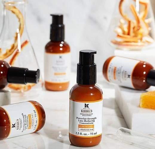 Serum%20Vitamin%20C%20gi%C3%BAp%20da%20ch%E1%BB%91ng%20l%C3%A3o%20h%C3%B3a%20&%20gi%E1%BA%A3m%20n%E1%BA%BFp%20nh%C4%83n%20r%C3%B5%20r%E1%BB%87t%20Kiehl's%20Powerful%20Strength%20Line%20Reducing%20Concentrate%20c%E1%BB%A7a%20M%E1%BB%B9%20chai%2050ml,%20chai%2075ml%20v%C3%A0%20100ml%20-%20Image%204