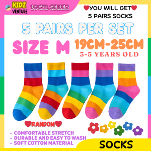 (READY STOCK) Stokin Kanak Capybara Rainbow Kuromi Kids Women Casual Socks Cute Campus Student Sports Socks卡通卡皮巴拉儿童小孩短袜