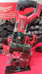 เครื่องเจาะรูเหล็กไร้สาย ใช้กับแบต Milwaukee M18 เป็นงาน DIY