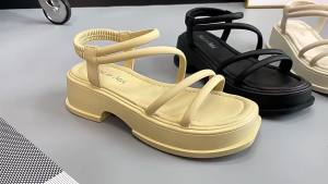 [Free Shipping] WomenS Summer Sandals New Style Platform Soles Casual Sporty Roman-Style Beach Sandals With A Single Strap Perfect With Dresses