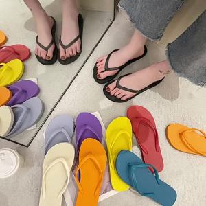[Free Shipping] 2025 New Korean Style Black Flip-Flops For Women Summer Outdoor Non-Slip Flat Sandals For Beach Wear