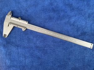 Thước cặp cơ khí hệ Mét & Inch  thước kẹp 150mm- 200mm