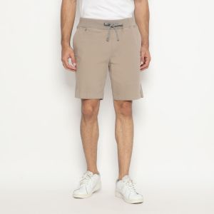 Coop Design - Esa Celana Pendek Stretch-Fit Polos Pria