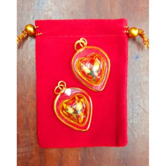 รูปจากผู้ขายบน Lazada: สาลิกาลิ้นทองฟรีถุงแดง ตั้งราคา ฿44