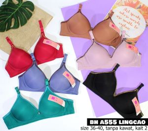 BEE - Bh Wanita Lingcao A555 / Bra  Cup A Tanpa Kawat Busa Sedang Pakaian Dalam Wanita