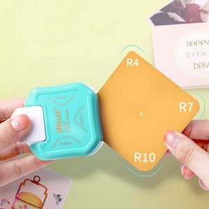 SWEET TIM รูปทรงแสตมป์ ที่เจาะขอบแสตมป์ ผู้ผลิตเครื่องเจาะ ที่เจาะรู ที่เจาะฟันและปั๊มลายนูน ของใช้ในโรงเรียน ประหยัดแรงงาน เครื่องปั๊มลายนูน สมุดภาพ