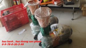 Máy ép cám viên lỗ 4 ly máy 3 quả lô ép nhanh