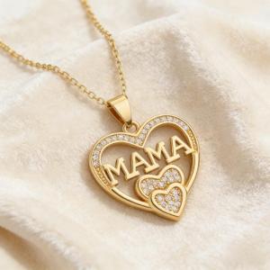 Creative Three Heart Fashion Pendant Necklaces for Mom Wedding Party Jewelry Gift for Lover Mother’s Day Gift Jewelry
