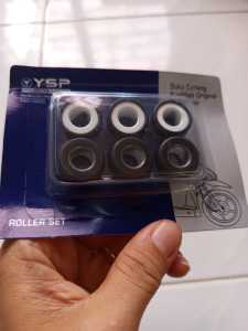 Roller set Yamaha Fazzio genuine FCC