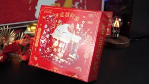 兼容乐高积木招财猫摆件发财猫礼品送闺蜜治愈生日新年小礼物元旦Serasi dengan bata Lego perhiasan kucing beckoning hadiah kucing nasib teman wanita hari lahir penyembuhan hadiah Tahun Baru Hari Tahun Baru