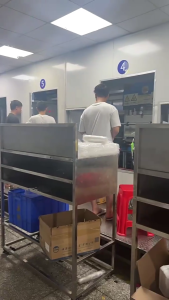 Mút trang điểm trường hợp máy xay hộp lưu trữ dụng cụ tán trang điểm trường hợp Trang điểm bằng silicon mút trang điểm xốp giữ phồng tóc mút trang điểm xốp giữ phồng tóc