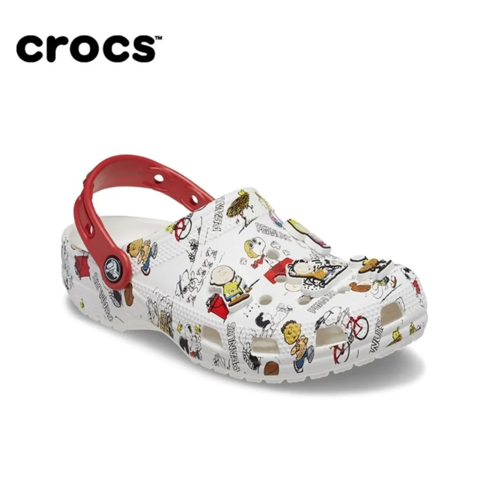 Snoopy crocs store